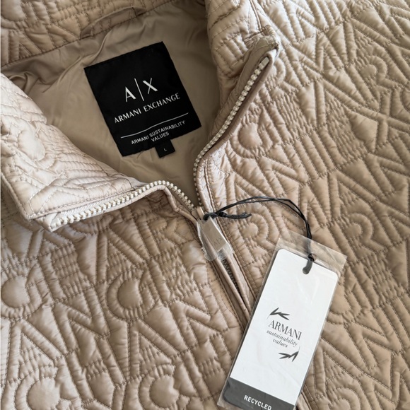 New Armani Exchange Beige Quilted Unisex Jacket Sz L - Picture 10 of 11